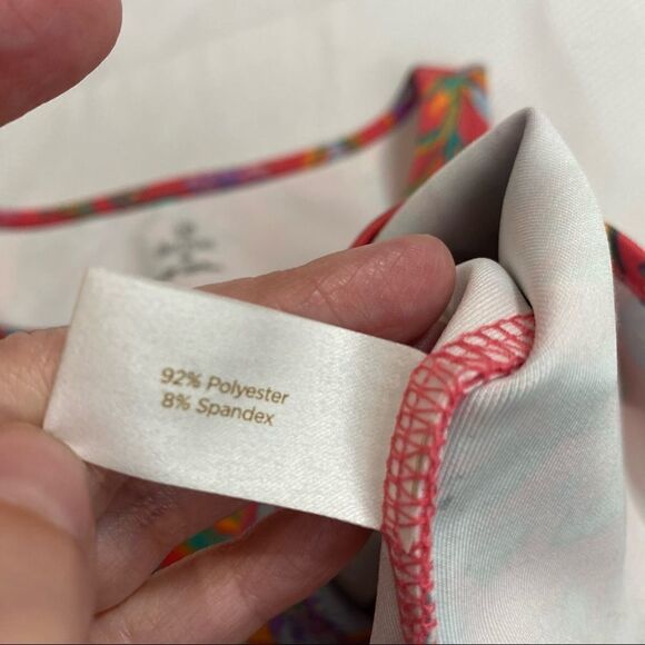 Decree Coral Floral Tropical Cropped Tank Top with slit - Picture 3 of 6